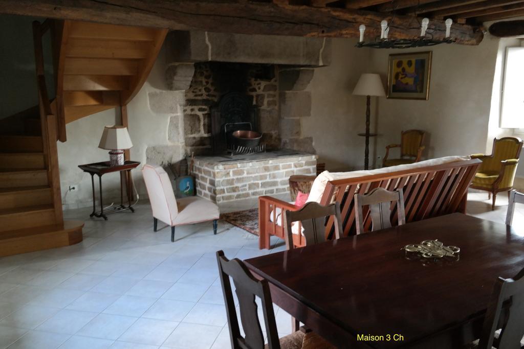 Sarl Verrerie Royale Val-Couesnon Quarto foto